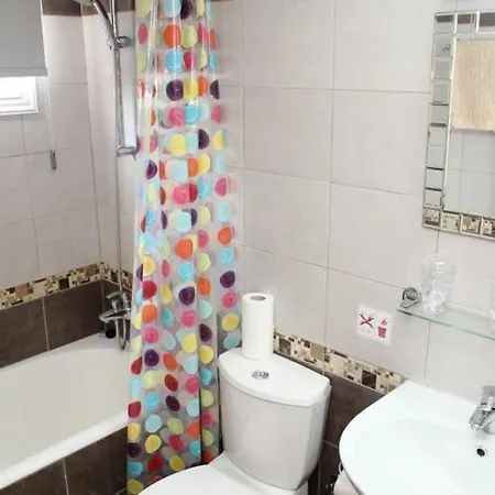 شقة Tia بروتاراس